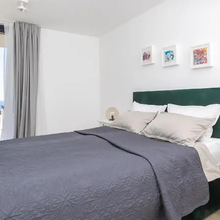 Royal - Lovrijenac *